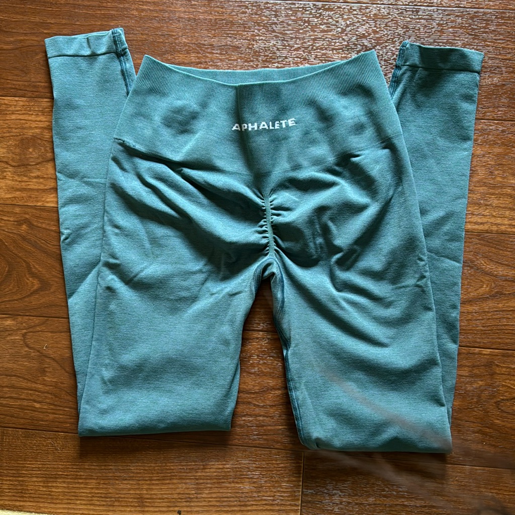 Brand New Size Small Brand Alphalete